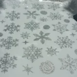 Glitter Effect Snowflake Electrostatic Wall Sticker Christmas Kids Room Decor Glass Window Home Decoration New Year Wallpaper