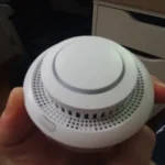 Tuya ZigBee Smart Smoke Detector Security Protection Smoke Alarm Fire Protection For Home Security System Via Smart Life App