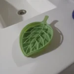 3 Colors Leaf Shape Soap Holder Non Slip Soap Box Toilet Shower Tray Draining Rack Bathroom Gadgets Soap Dish Soap Tray Holder