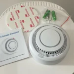 Tuya WiFi Smoke Alarm Fire Protection Smoke Detector Smokehouse Combination Fire Alarm Home Security System Firefighters